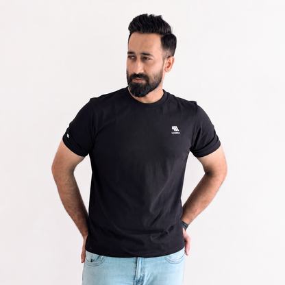Obsidian Blackout™ SIGATURE round neck smart fit tee shirt
