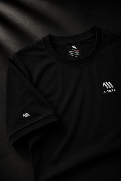 Obsidian Blackout™ SIGATURE round neck smart fit tee shirt
